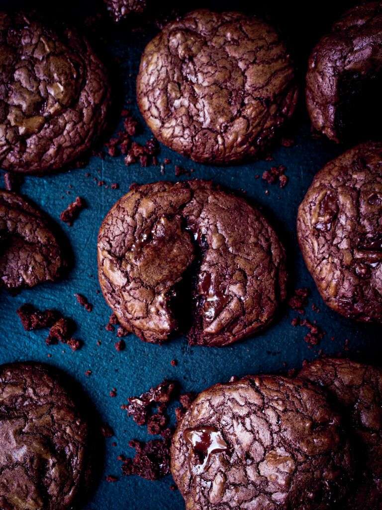 crinkle brownie cookies